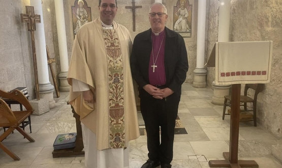 UK Bishop's Jerusalem visit shows "desperate and devastating cost of the war."
