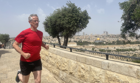 Dean Richard Runs to Raise Funds