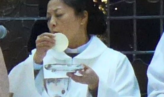 Ordination of Shu Peijin in Kuwait