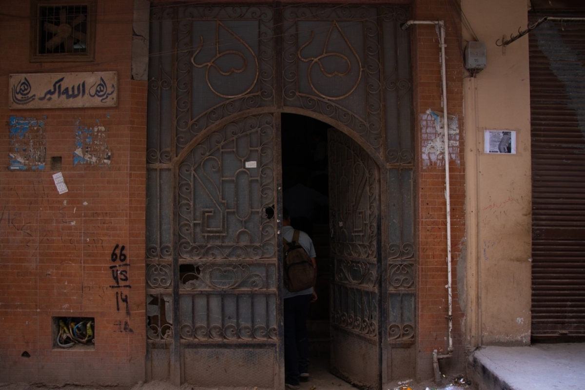 The entrance to the new schoolbuilding