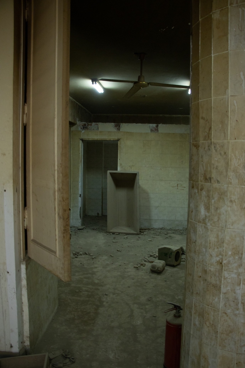 another picture showing the bad state of the building at present