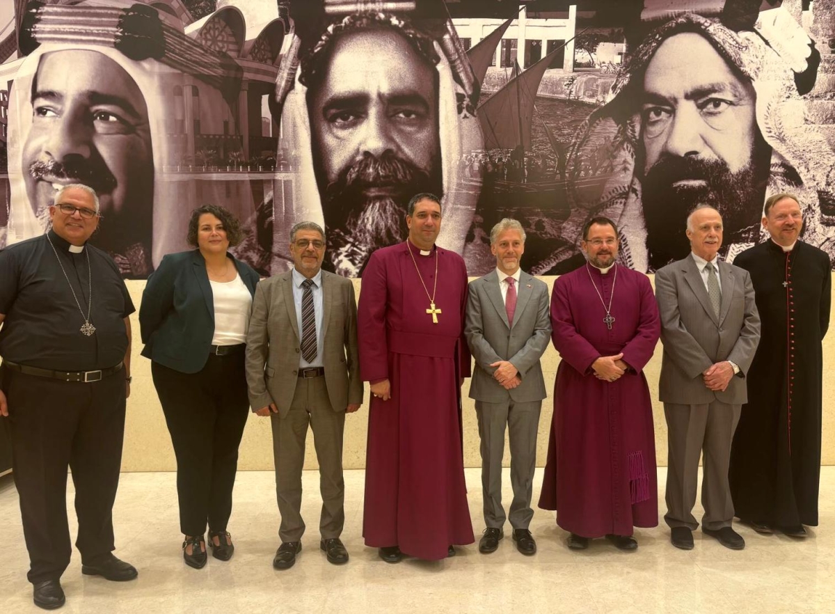 Synod members at the Al Isa Centre