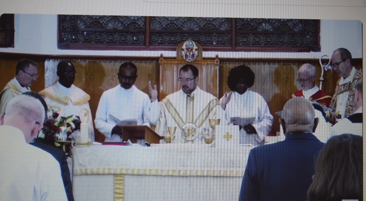 Bishop Sean blessing the eucharist at his consecration