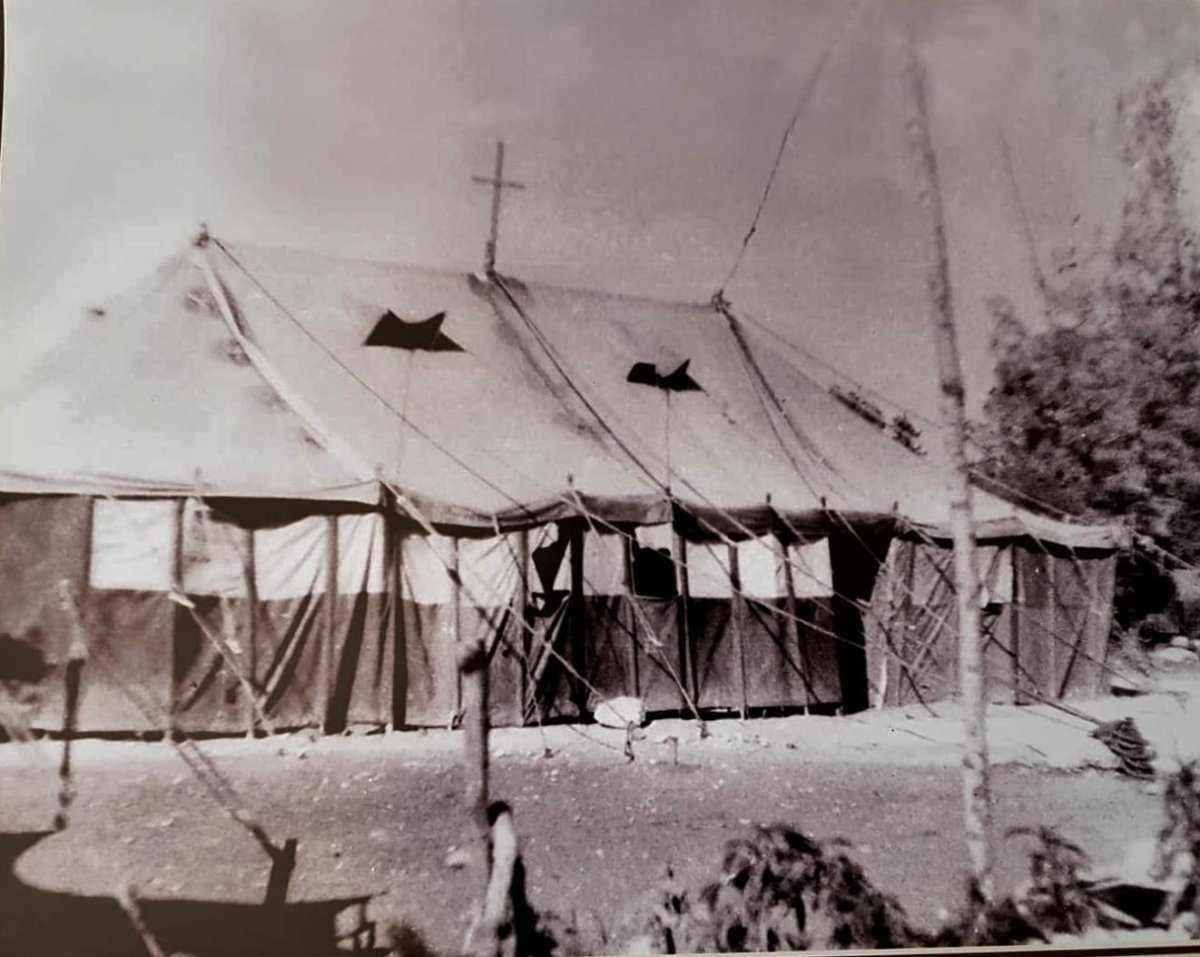 The original tent church